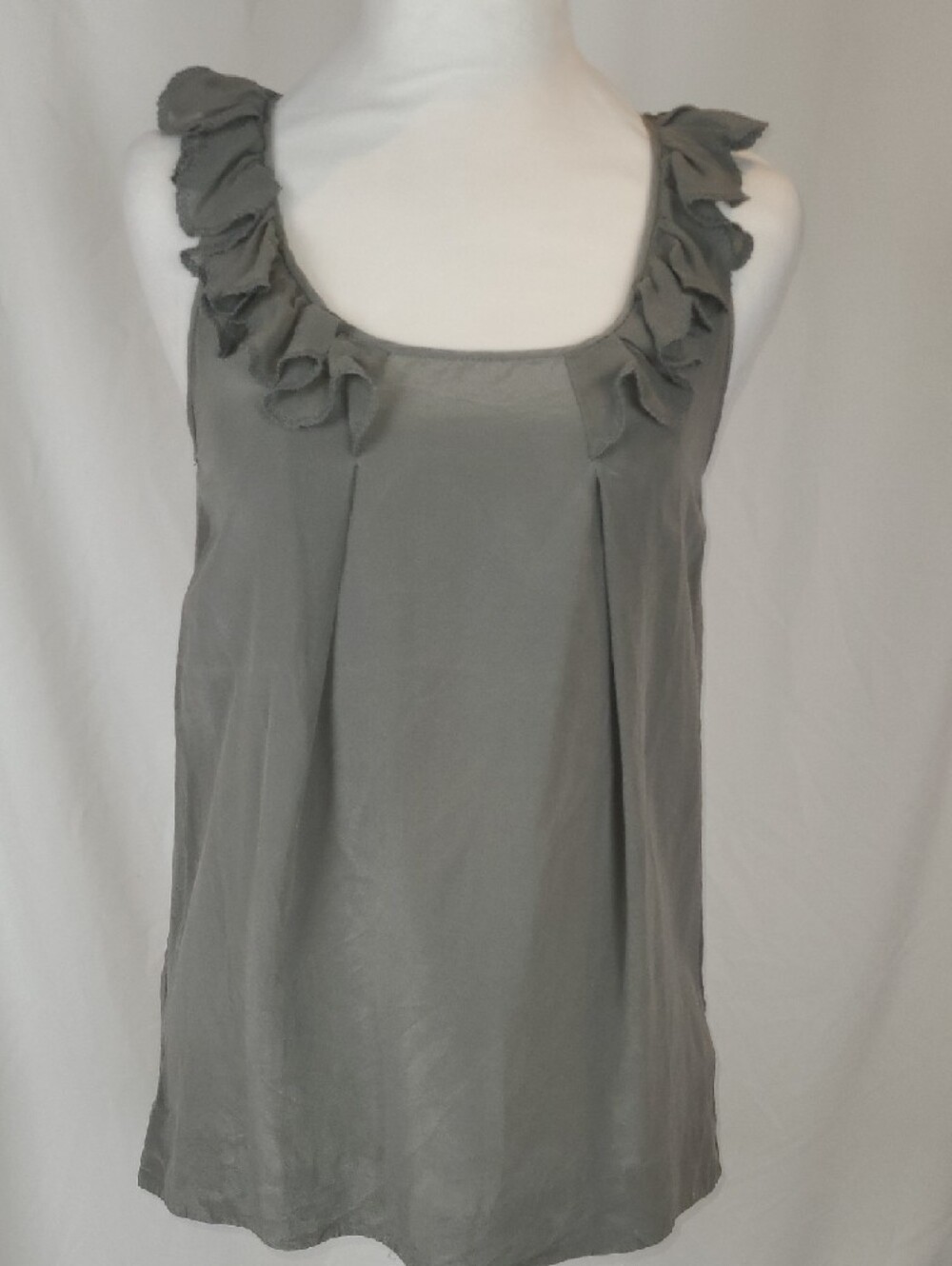 Wilfred Free 100% Silk Ruffle Tank Top Grey XS Aritzia